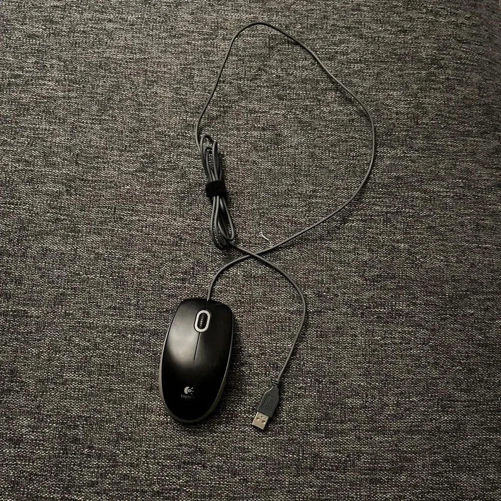 Logitech M-U0026 Wired Optical USB Mouse Black 3-Button Scroll Wheel PC Laptop